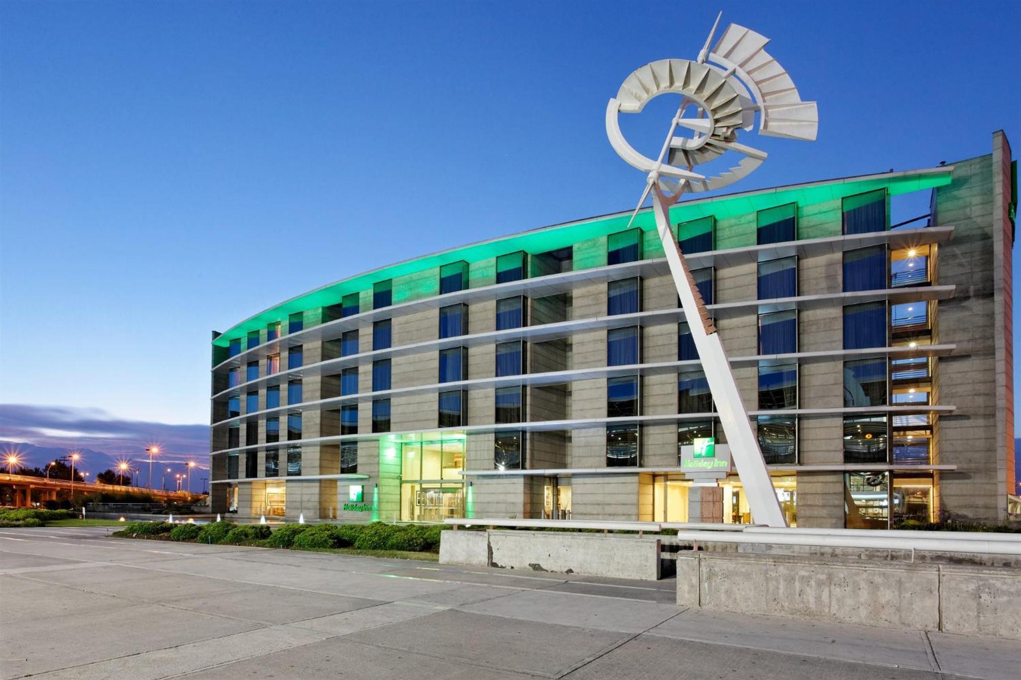 Holiday Inn Santiago - Airport Terminal By Ihg — Photos 3
