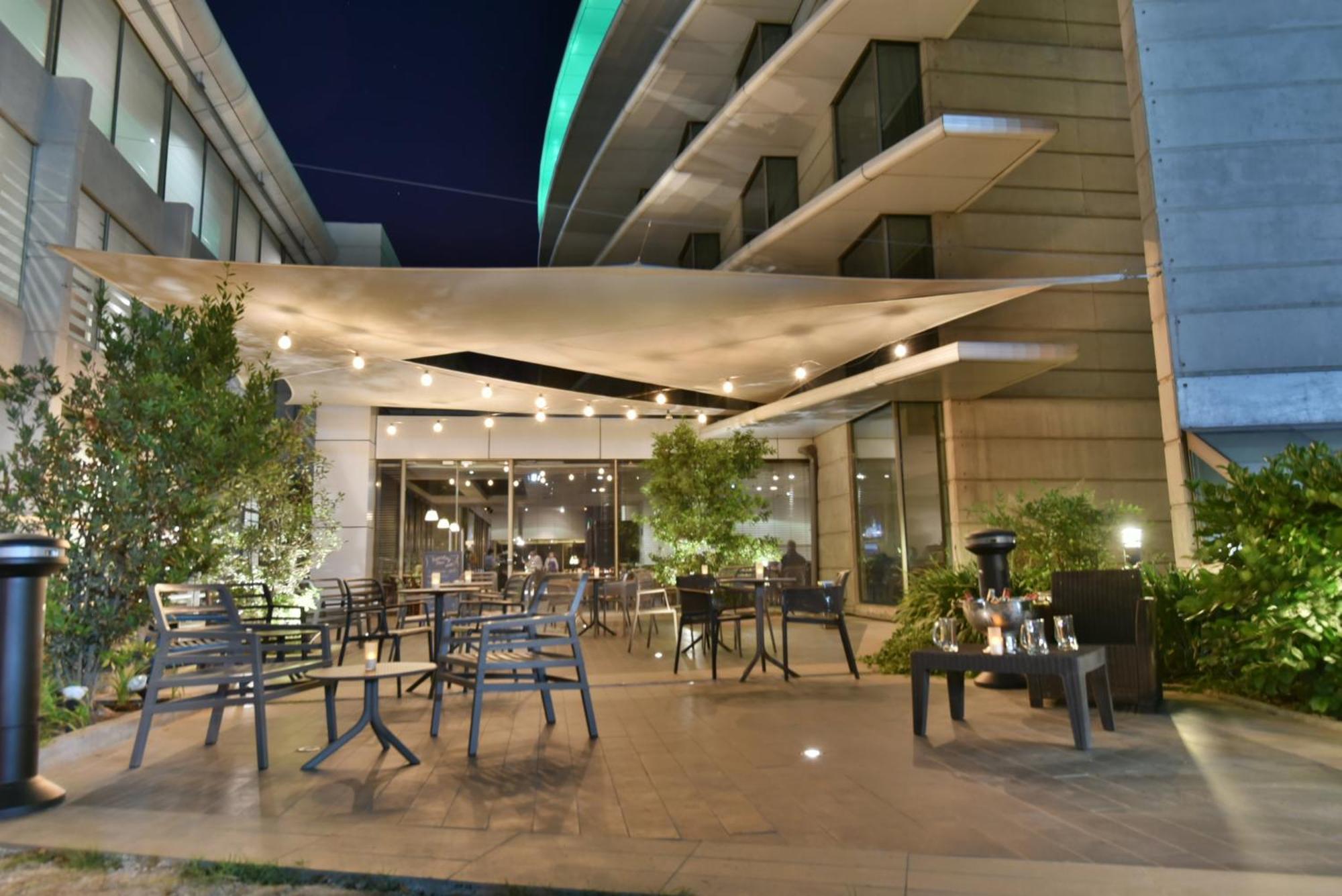 Holiday Inn Santiago - Airport Terminal By Ihg — Photos 2